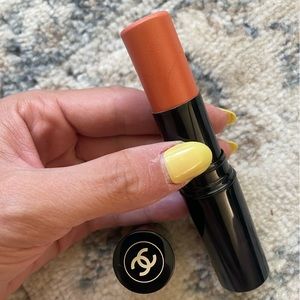 Chanel Les beiges blush No 24